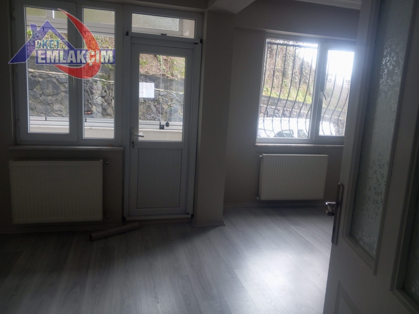ELMATEPE MAHALLESİNDE KİRALIK 4+1 DAİRE