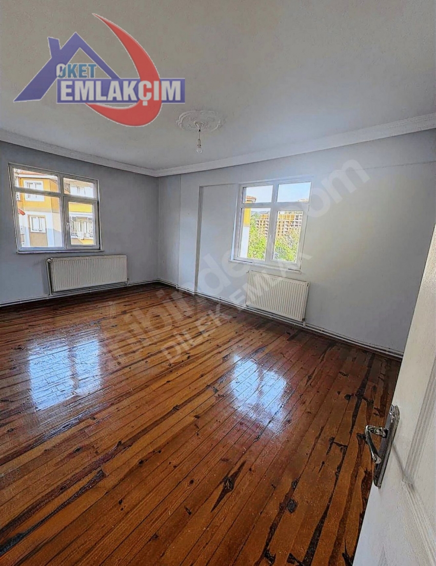 KAVAKLIK MAHALLESİNDE ANAYOLA 100M MESAFEDE SATILI