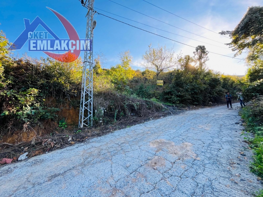 KANDİLLLİ AÇIK HAVA SOKAKTA SATILIK ARSA