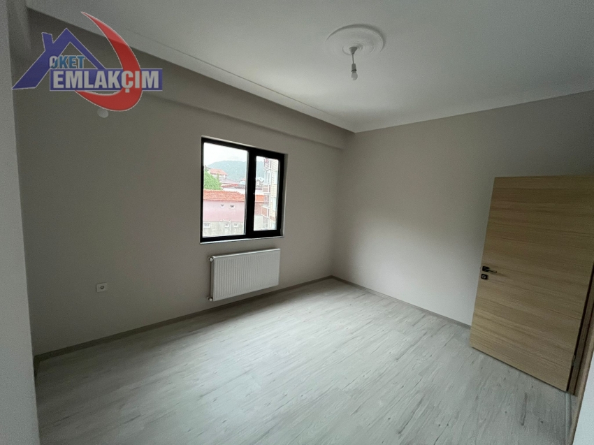 SÜLEYMANLAR MAH KİRALIK 1+1 BÜYÜK DAİRE