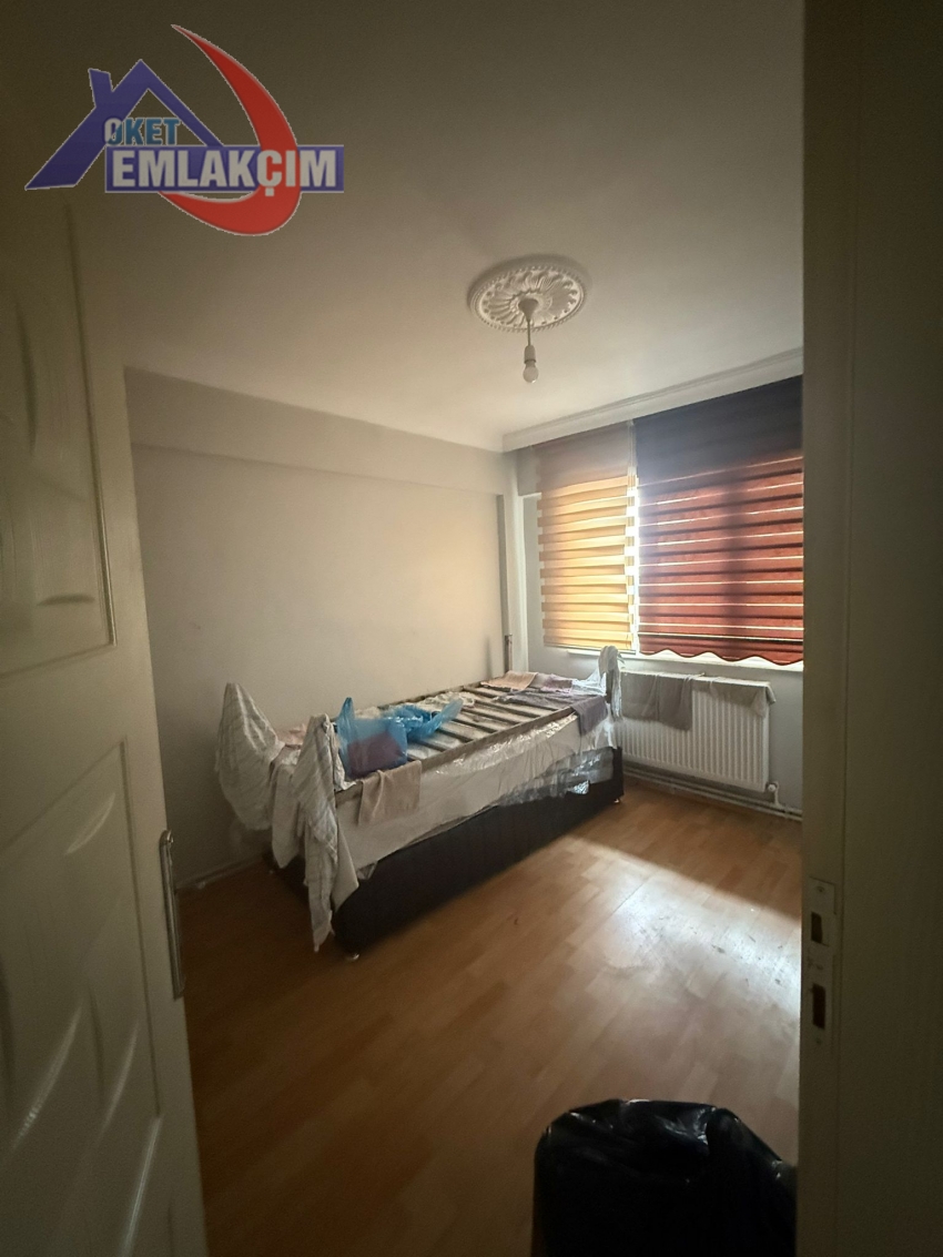 KIŞLA MEVKİNDE İŞÇİLER İÇİN UYGUN KİRALIK BİNA