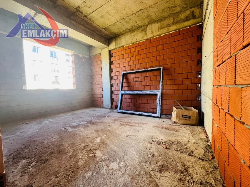 DAĞ EVLERİ MEVKİNDE 1+1 SATILIK FIRSAT DAİRE