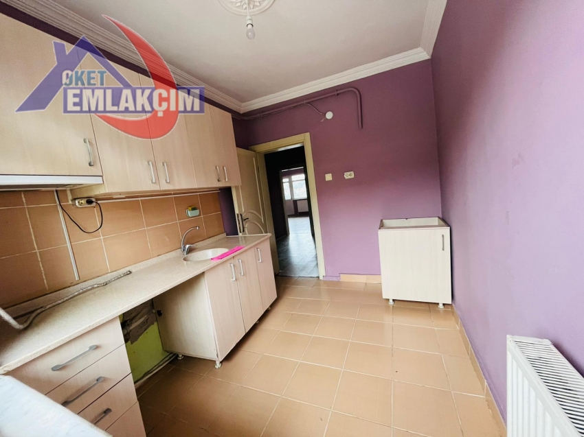 KAVAKLIK MAHALLESİNDE KİRALIK 2+1 DAİRE