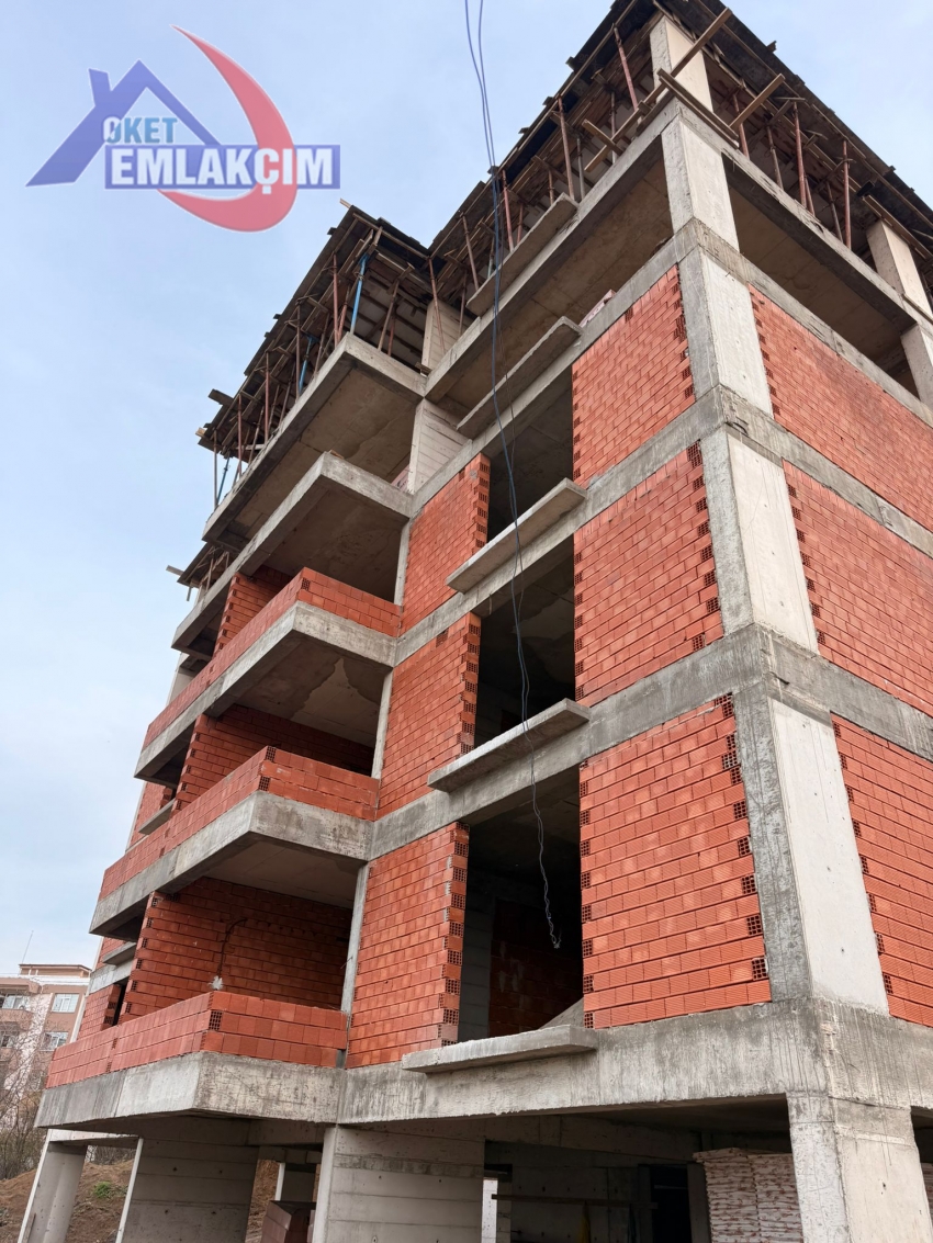 ELMATEPE MAHALLESİNDE TEMMUZ AYINA TESLİM SATILIK 