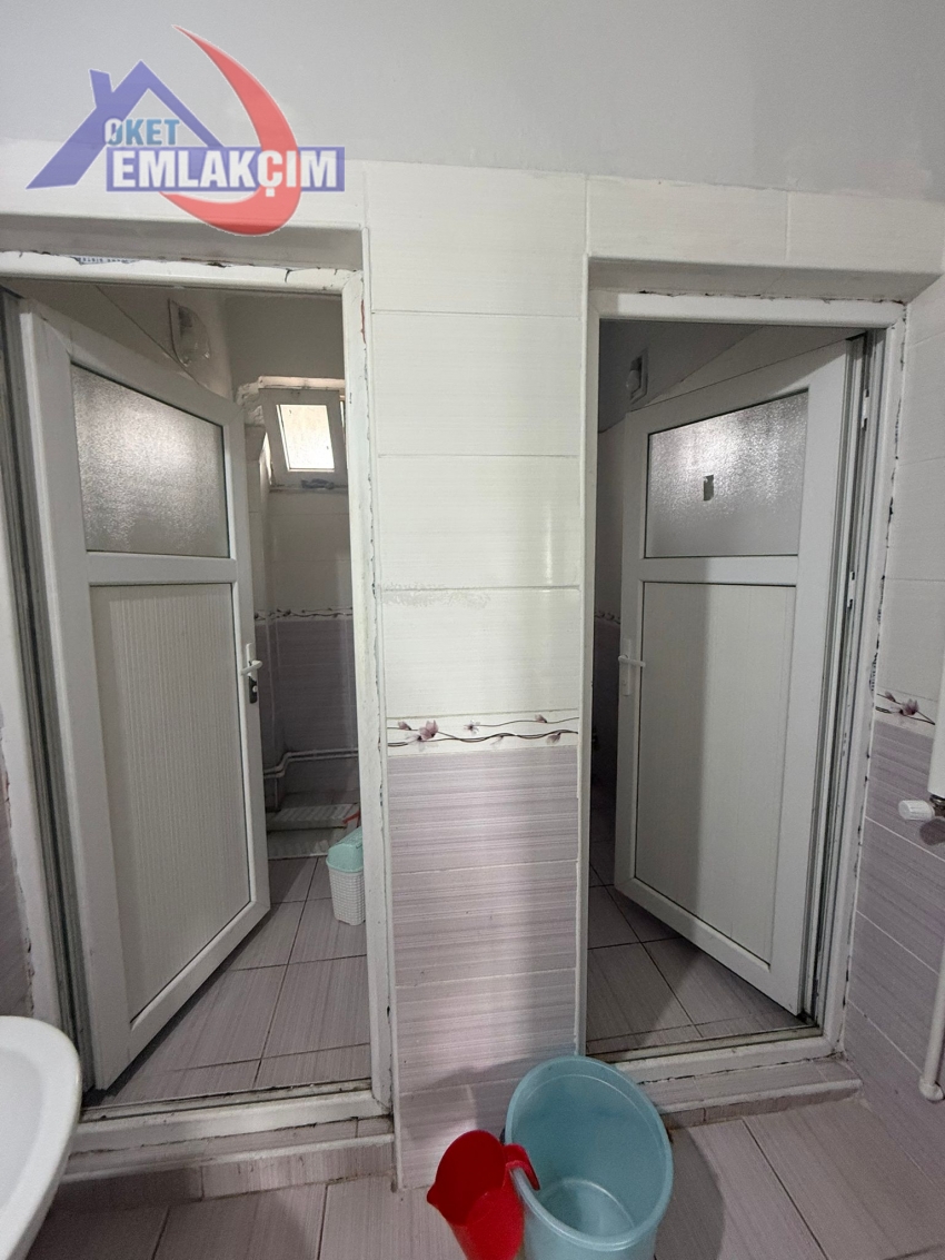 KIŞLA MEVKİNDE İŞÇİLER İÇİN UYGUN KİRALIK BİNA