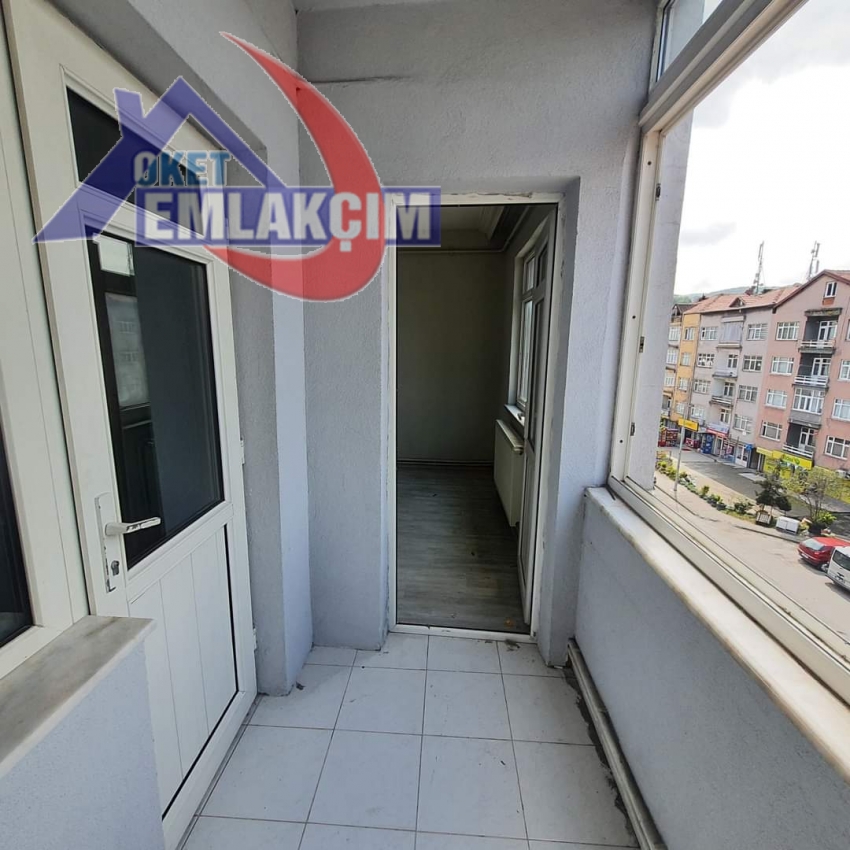MERKEZİ KONUMDA 2+1 SATILIK DAİRE