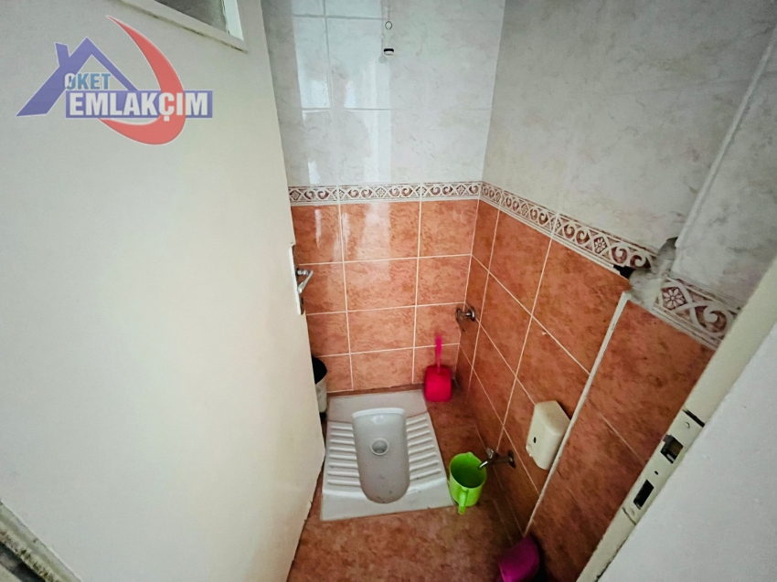 AKARCADA SİTE İÇERİSİNDE SATILIK 3+1 DAİRE
