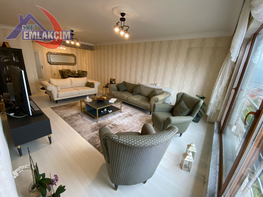 MUHTEŞEM DENİZ MANAZARASINA SAHİP SATILIK 3+1 DAİR