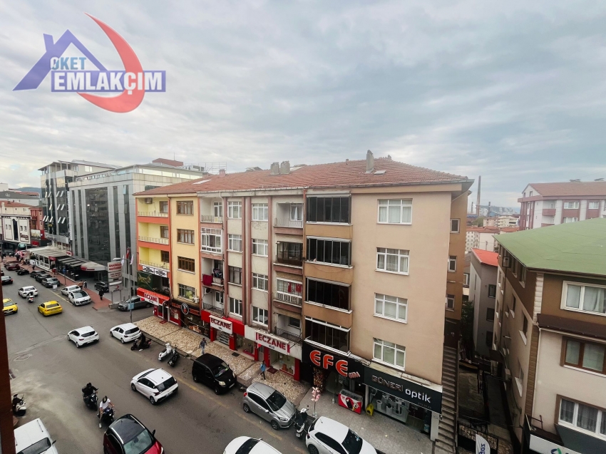 ERDEMİR CADDESİ ÜZERİNDE 3+1 KİRALIK DAİRE