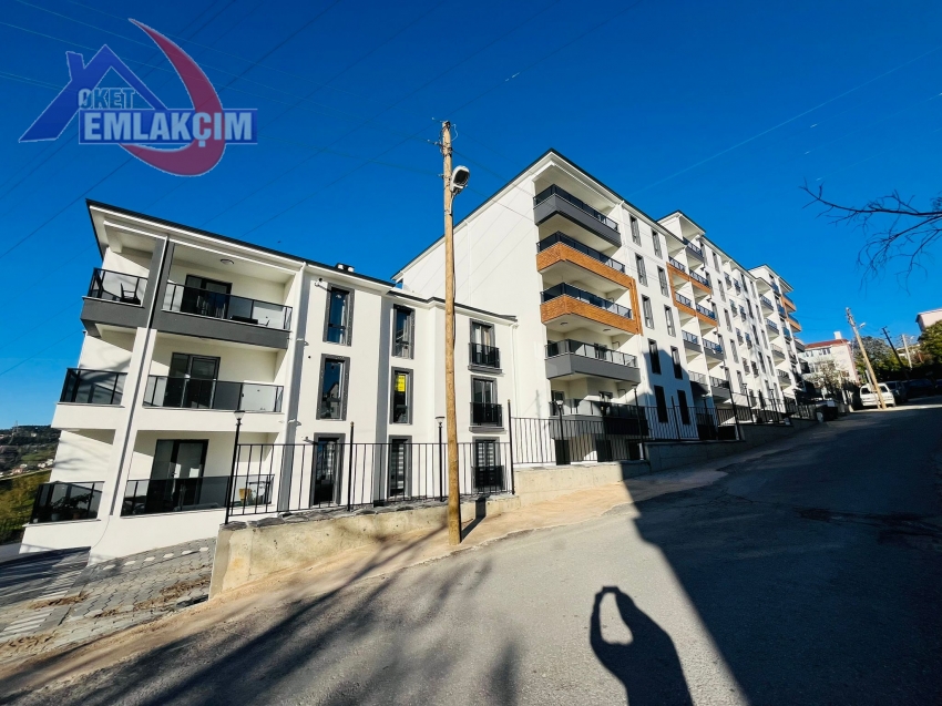 BAĞLIK MAH AÇIK HAVUZA SAHİP 2+1 LÜKS DAİRE