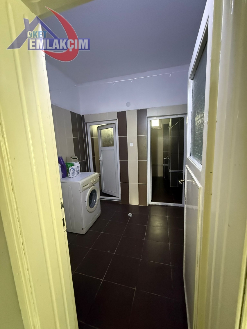 KIŞLA MEVKİNDE İŞÇİLER İÇİN UYGUN KİRALIK BİNA