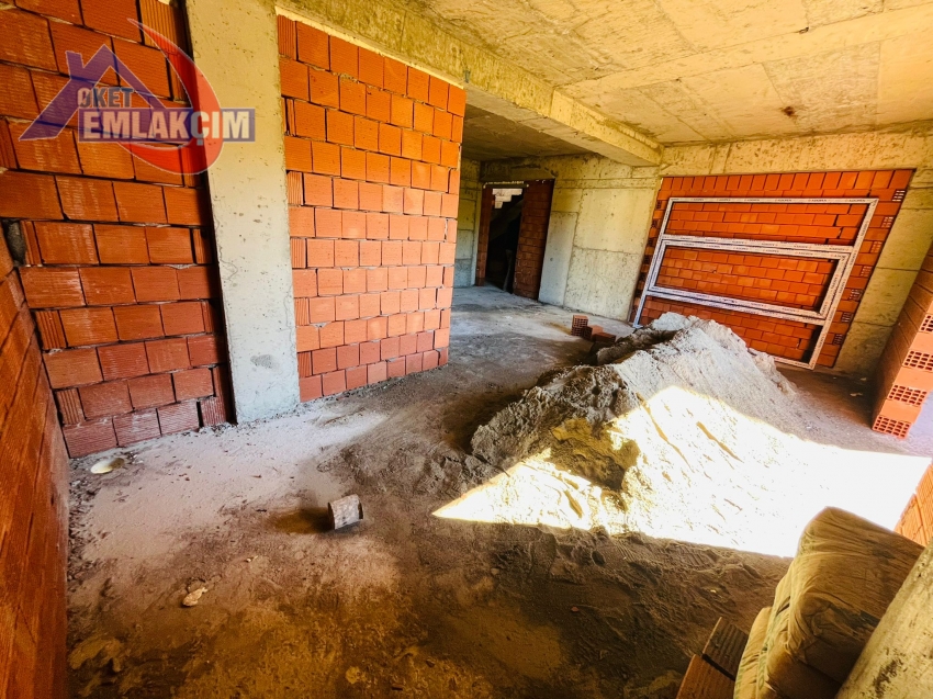 DAĞ EVLERİ MEVKİNDE 1+1 SATILIK FIRSAT DAİRE