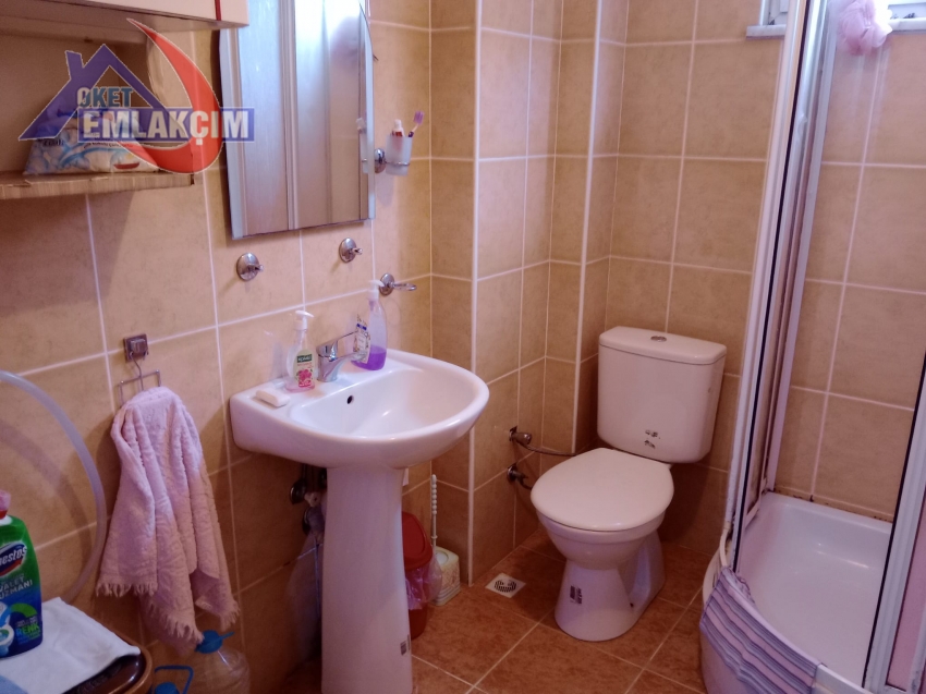 DIŞ ÇEŞME MEVKİNDE EŞYALI KİRALIK 3+1 DAİRE