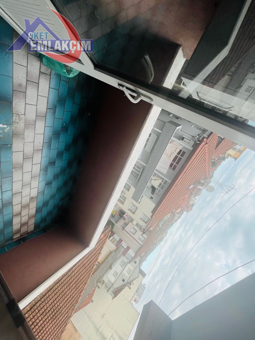 ERDEMİR CADDESİ ÜZERİNDE 3+1 KİRALIK DAİRE