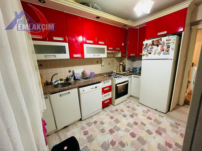 BAĞLIK O.OĞUZ ORTA OKULU YANI 3+1 10YILLIK CAZİP D