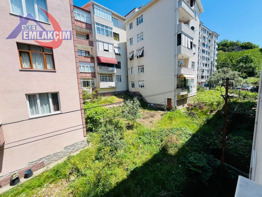 AKARCADA SİTE İÇERİSİNDE SATILIK 3+1 DAİRE