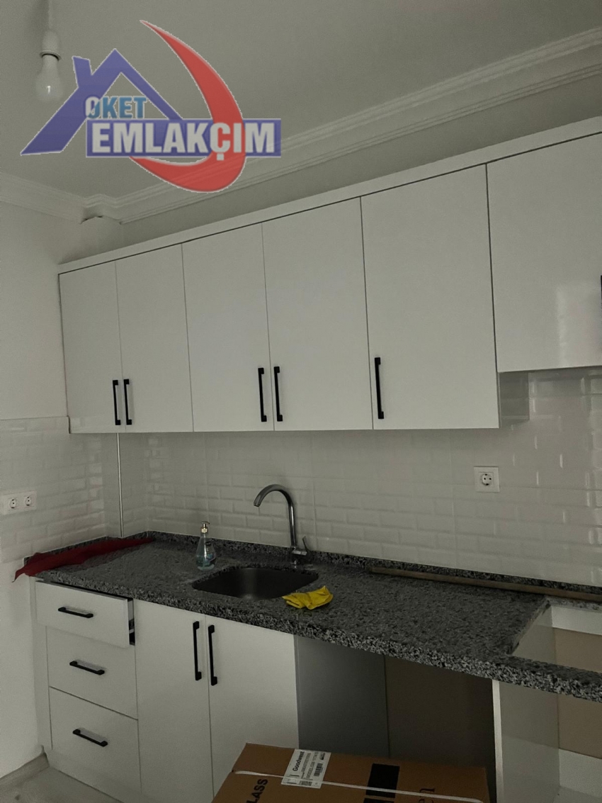 ERDEMİR CAD. ÜSTÜ FULL EŞYALI 2+1 KİRALIK DAİRE