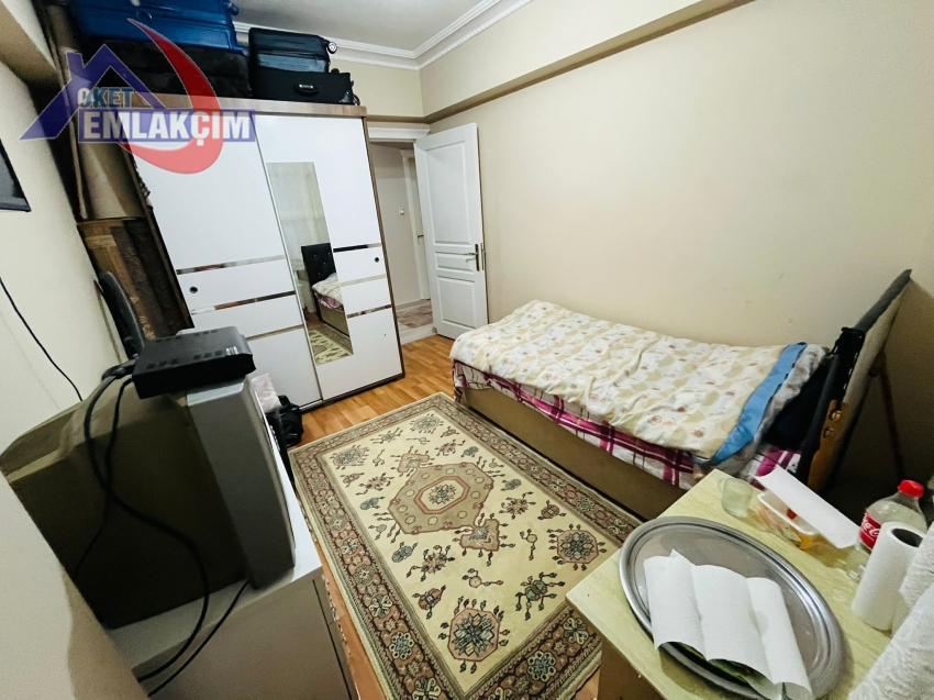 BAĞLIK O.OĞUZ ORTA OKULU YANI 3+1 10YILLIK CAZİP D