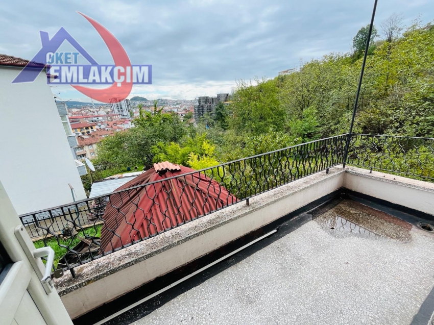 KAVAKLIK MAHALLESİNDE 3+1 KİRALIK DAİRE