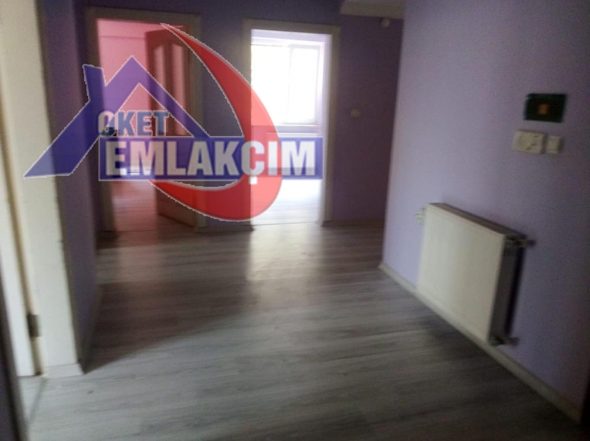 ELMATEPE MAHALLESİNDE KİRALIK 4+1 DAİRE