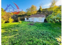 KANDİLLLİ AÇIK HAVA SOKAKTA SATILIK ARSA