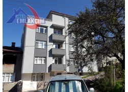 KAVAKLIK MAHALLESİNDE KİRALIK 2+1 DAİRE