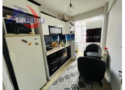 KAVAKLIK MAHALLESİNDE ANAYOLA 100M MESAFEDE SATILI