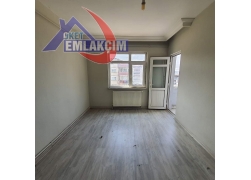 MERKEZİ KONUMDA 2+1 SATILIK DAİRE