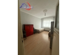 KIŞLA MEVKİNDE İŞÇİLER İÇİN UYGUN KİRALIK BİNA