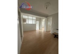 KIŞLA MEVKİNDE İŞÇİLER İÇİN UYGUN KİRALIK BİNA