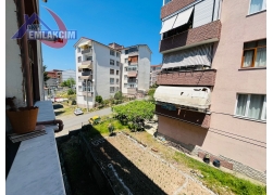 AKARCADA SİTE İÇERİSİNDE SATILIK 3+1 DAİRE