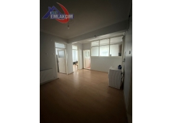 KIŞLA MEVKİNDE İŞÇİLER İÇİN UYGUN KİRALIK BİNA