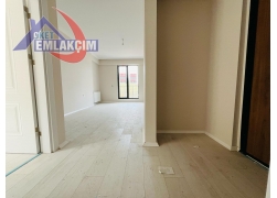 FAKÜLTE MEVKİNDE YATIRIMA UYGUN SIFIR 1+1 SATILIK 