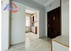 AKARCADA SİTE İÇERİSİNDE SATILIK 3+1 DAİRE