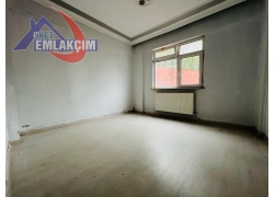 KAVAKLIK MAHALLESİNDE 3+1 KİRALIK DAİRE